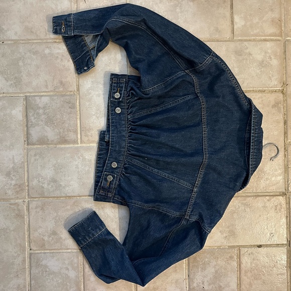 Like New Pilcrow and the letterpress extra small cropped jean jacket - Picture 3 of 8